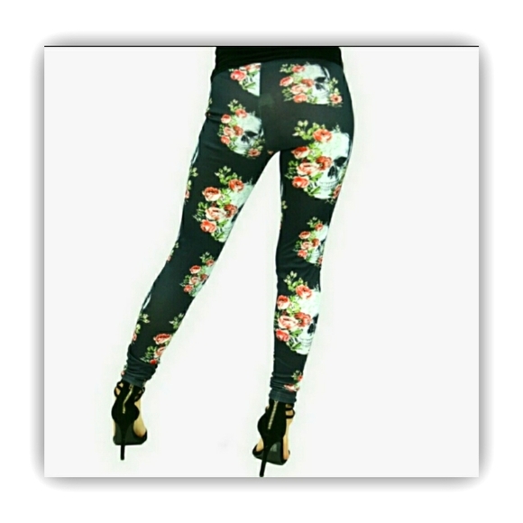 💀SKULL LEGGINGS - Picture 3 of 4
